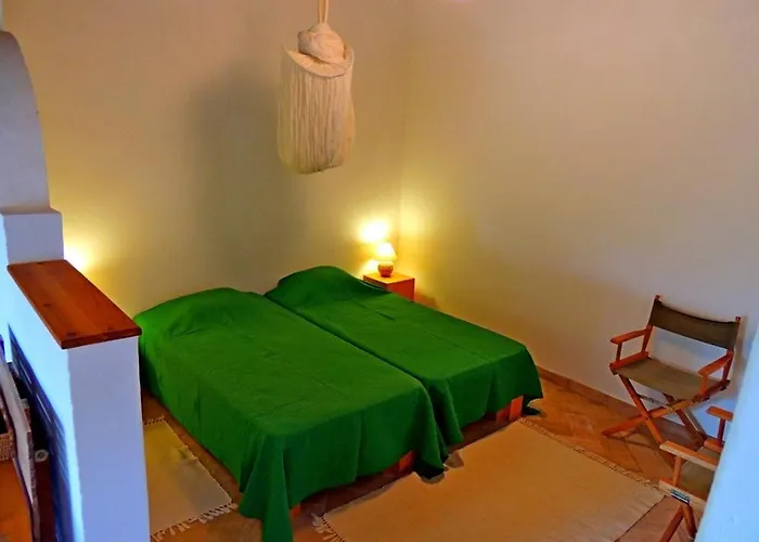 Casa Dos Sonhos, Private Terrace, Quiet Location, Walking To Village, Ecological Pool, Pets Considered, Nature Friendly Apartamento