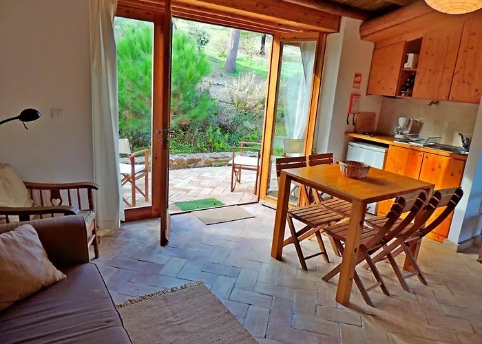 Apartmán Casa Dos Sonhos, Private Terrace, Quiet Location, Walking To Village, Ecological Pool, Pets Considered, Nature Friendly *